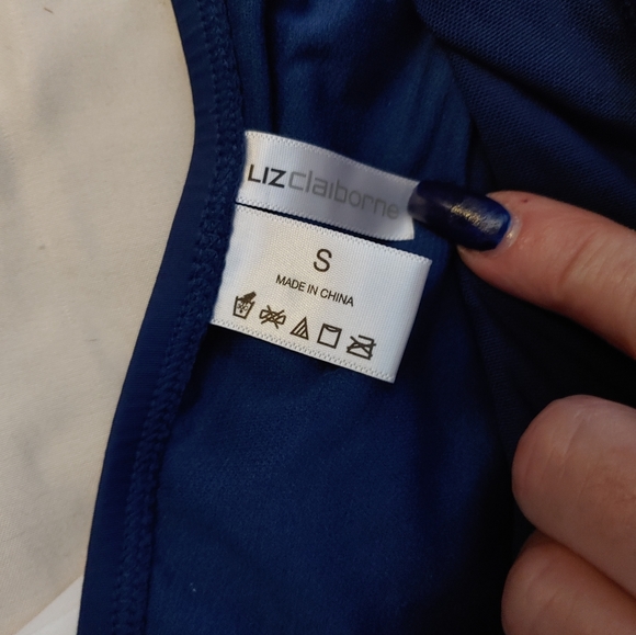 Swim Suit Set Size Small - Picture 3 of 3